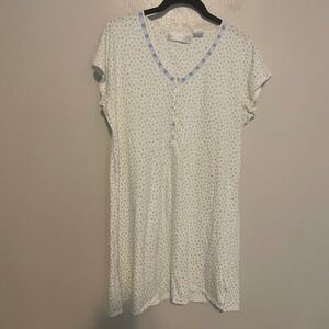 Eileen West Summer lightweight cotton nightgown medium traditional floral ditsy